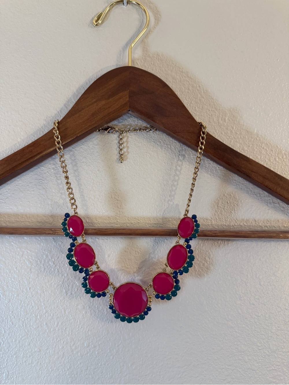 Francesca's Collections Hot Pink & Blue/Teal Gem Collar Necklace
